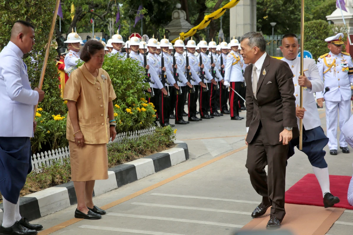 ในหลวง-ราชินีเสด็จเปิดอาคารภูมิสิริมังคลานุสรณ์ร.พ.จุฬาลงกรณ์