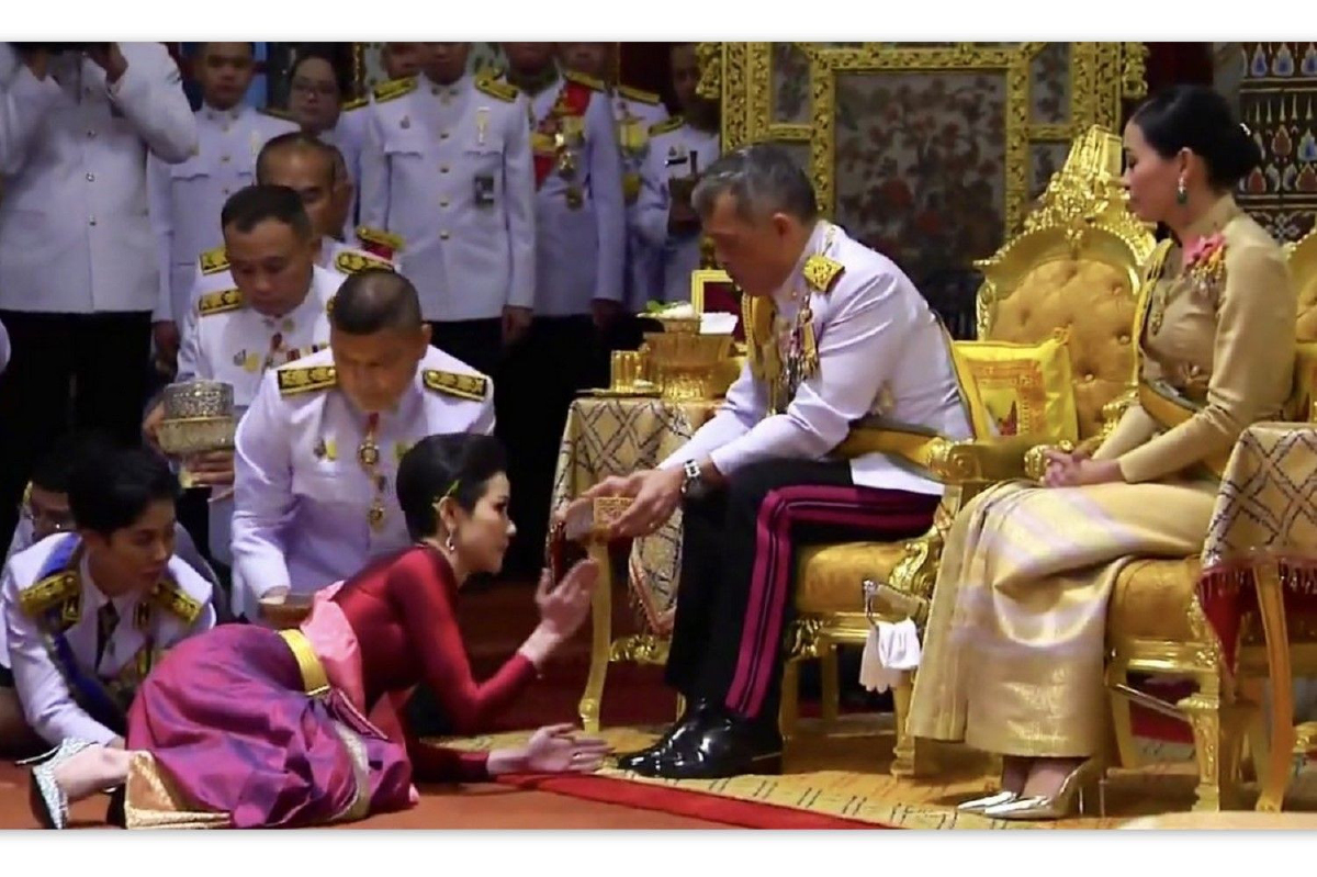 สถาปนา พลตรีหญิง ท่านผู้หญิงสินีนาฏ วงศ์วชิราภักดิ์ ขึ้นเป็น เจ้าคุณพระสินีนาฏ พิลาสกัลยาณี สถาปนา พลตรีหญิง ท่านผู้หญิงสินีนาฏ วงศ์วชิราภักดิ์ ขึ้นเป็น เจ้าคุณพระสินีนาฏ พิลาสกัลยาณี