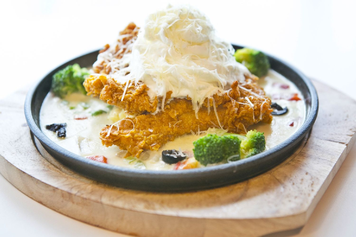 ไก่ทอดเกาหลีชื่อดังสไตล์ฟิวชั่น Chir Chir Fusion Fried Chicken Factory ไก่ทอดเกาหลีชื่อดังสไตล์ฟิวชั่น Chir Chir Fusion Fried Chicken Factory