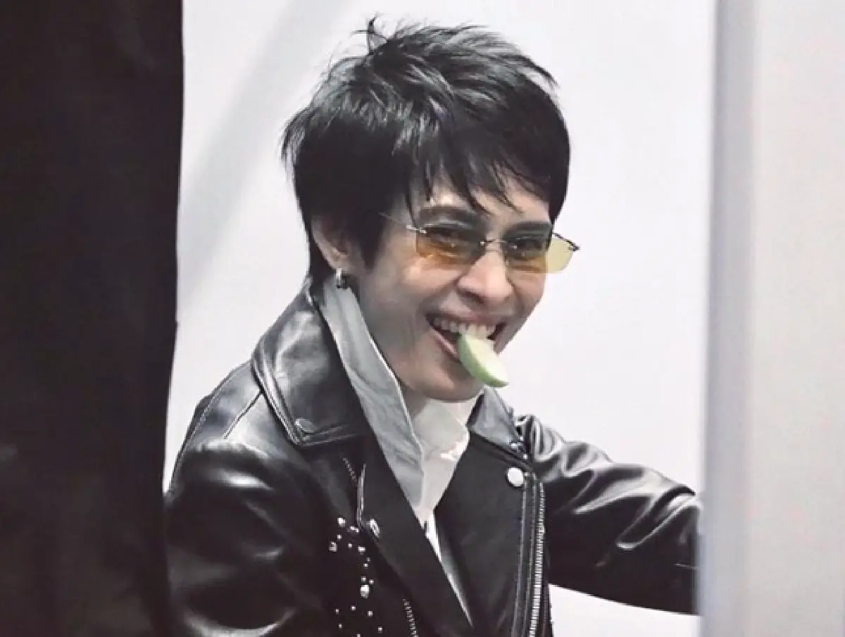 ขยี้ตารัวๆ “ปุ๊ อัญชลี” สวมชุดว่ายน้ำแบบวันพีซนั่งชิวๆ อยู่ริมสระน้ำ