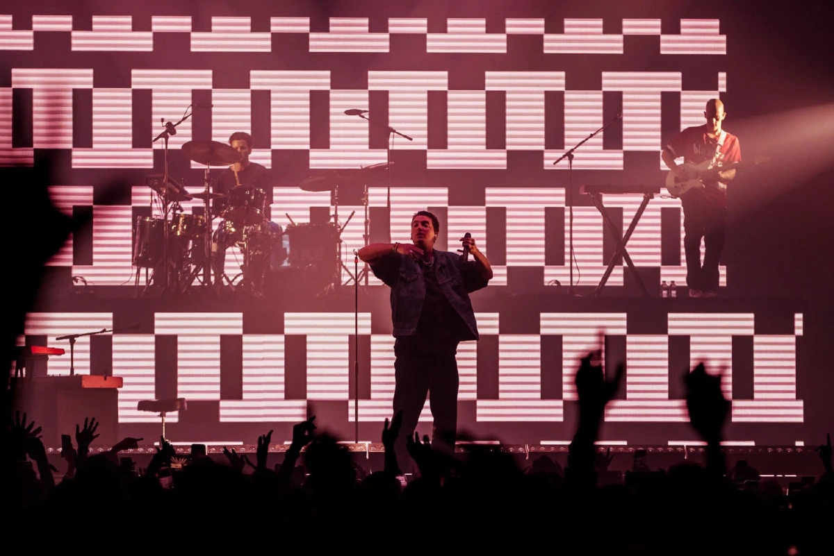 สนุกมันส์สนั่นฮอลล์! 3 หนุ่มวงอินดี้ป็อป LANY ขนเพลงฮิตจัดเต็มเพื่อแฟนเพลงชาวไทย