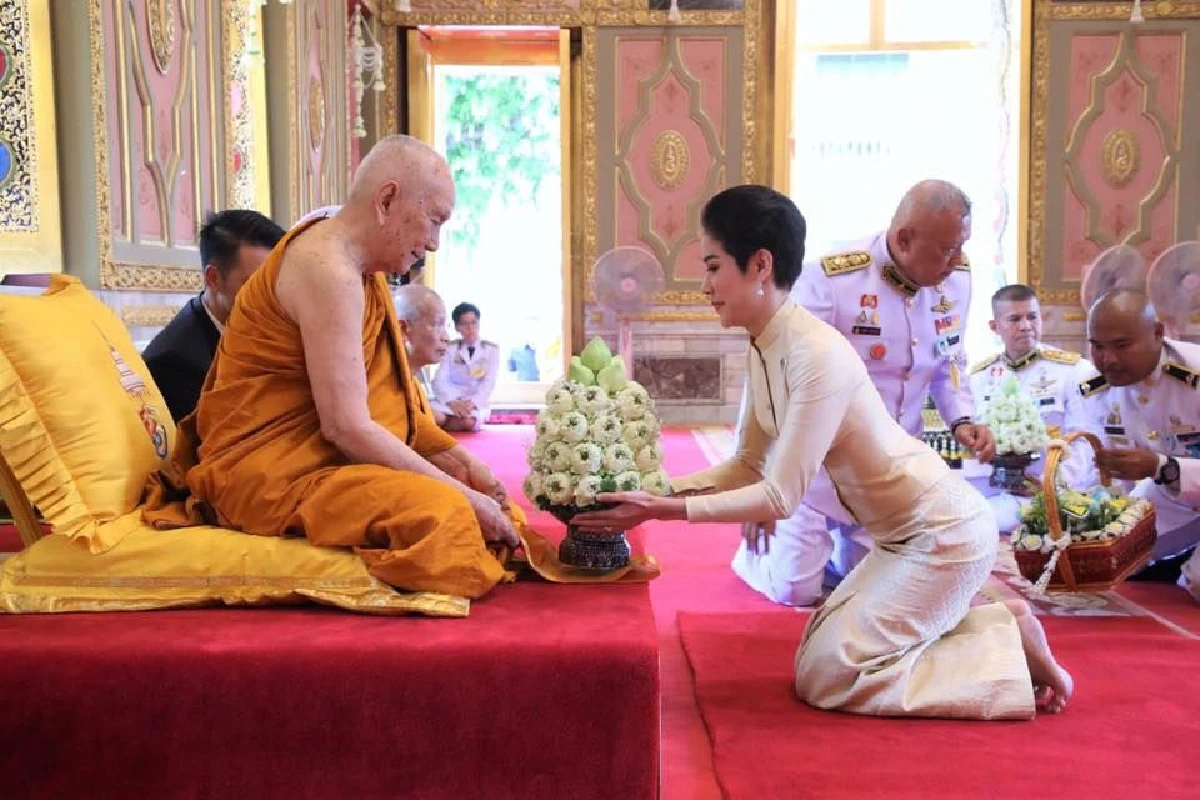 "เจ้าคุณพระสินีนาฏ" เฝ้าถวายสักการะสมเด็จพระสังฆราช
