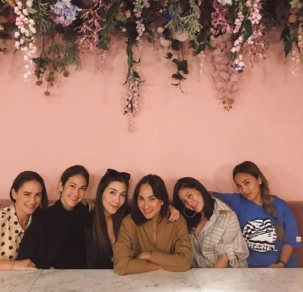 เจนี่-เจนสุดา-แอน ร่วมเฟรมอวดท้องโต! เพื่อนกันตั้งแต่วัยเยาว์จนมีลูกพร้อมๆกัน