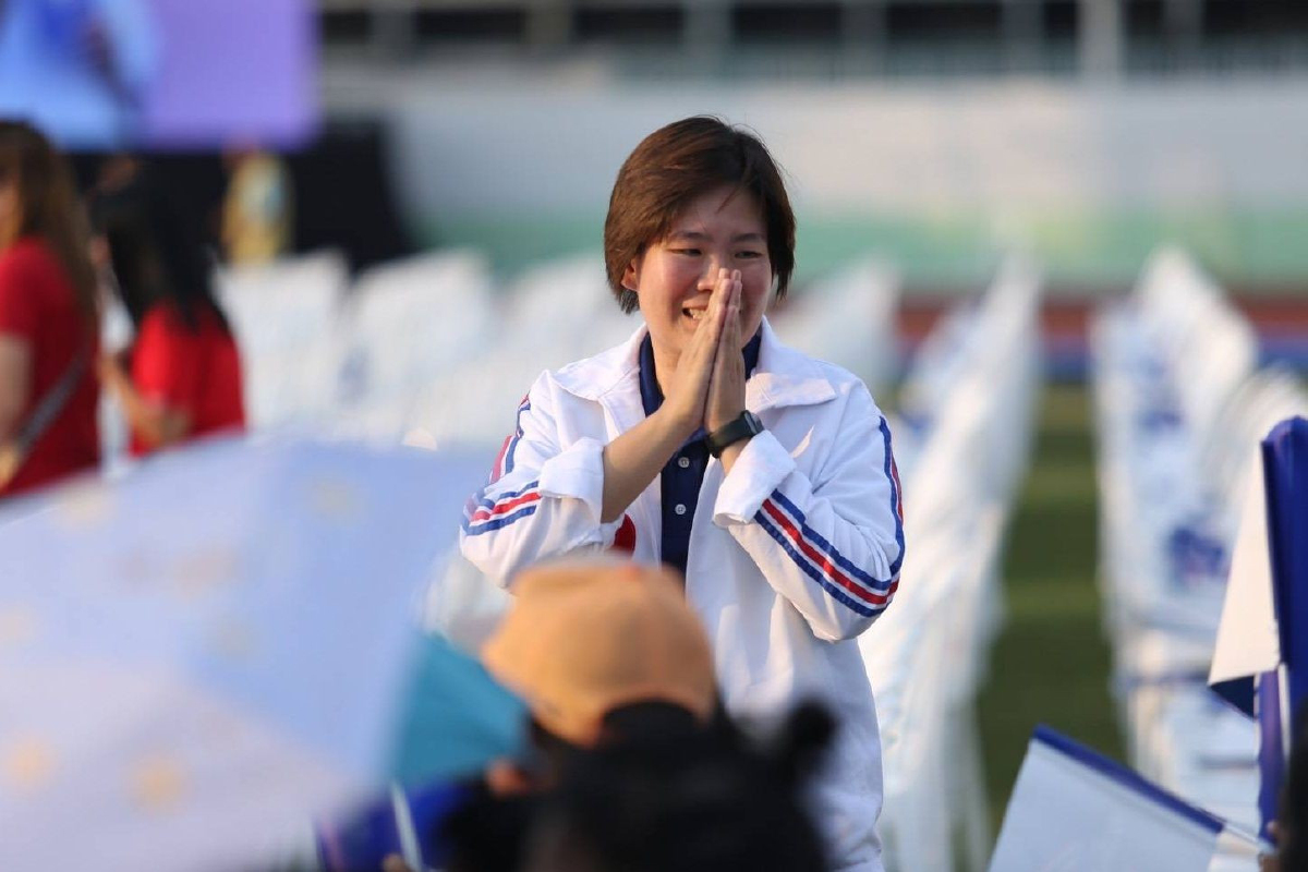 ส.ส.ฐิติภัสร์โพสต์เฟซบุ๊กโต้อดีตผู้สัมัครส.ส.เพื่อไทยไม่ควรมีใครออกมาสะใจเหตุบึ้มกรุง ส.ส.ฐิติภัสร์โพสต์เฟซบุ๊กโต้อดีตผู้สัมัครส.ส.เพื่อไทยไม่ควรมีใครออกมาสะใจเหตุบึ้มกรุง