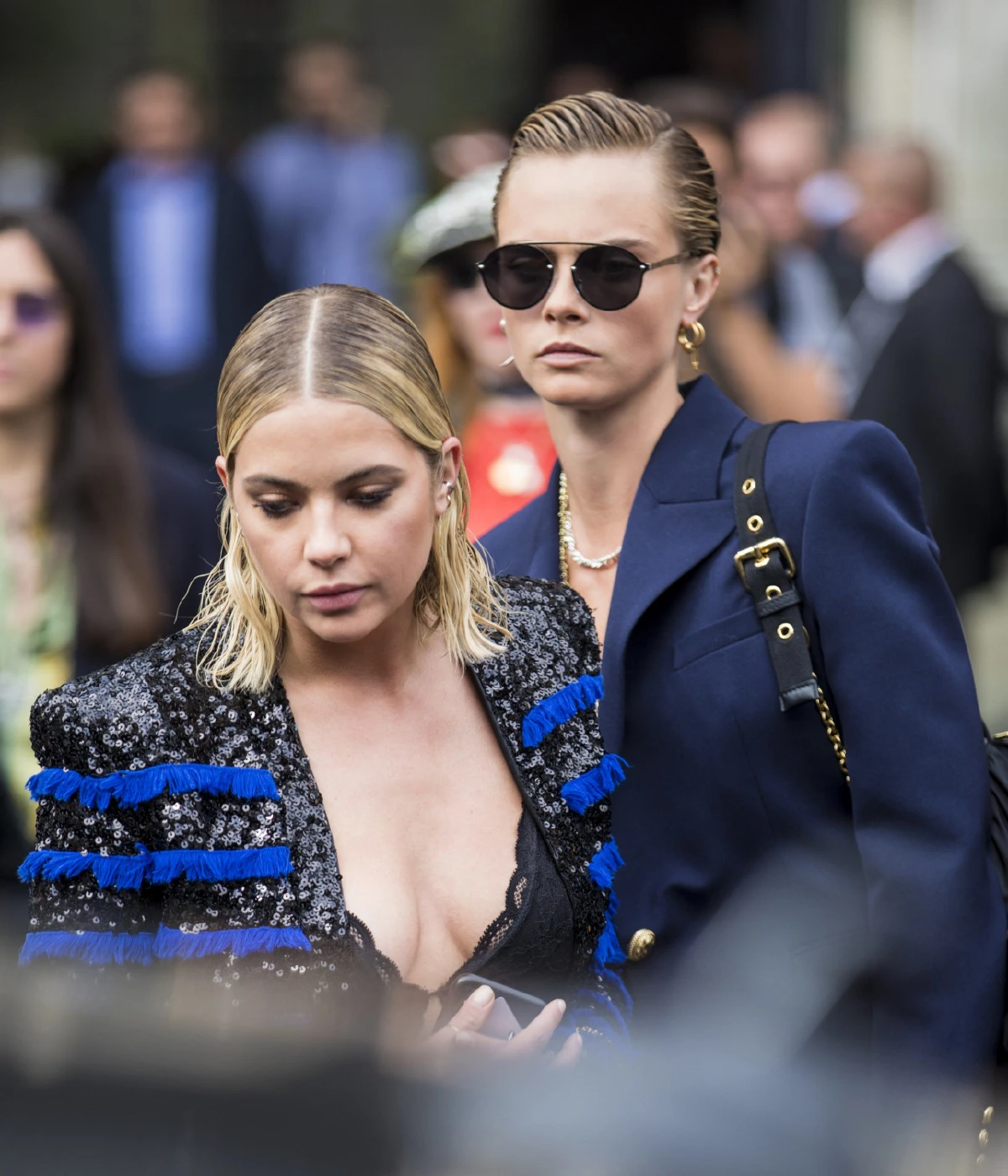 "คาร่า เดเลวีน" ควงแฟนสาว "แอชลีย์ เบนสัน” แต่งงานสายฟ้าแลบแบบเงียบๆ ที่ Las Vegas