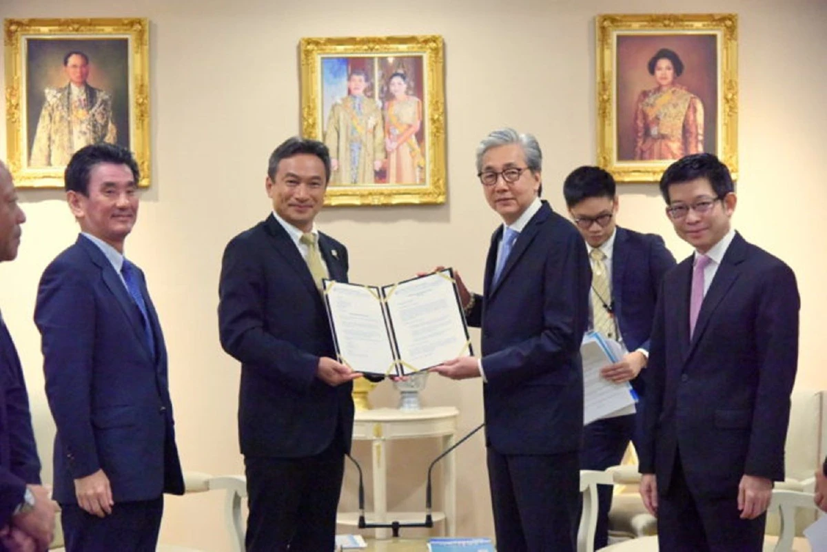 "สมคิด"ยิ้มประธานเจซีซียันนักลงทุนญี่ปุ่นเชื่อมั่นไทยหลังตั้งรัฐบาล