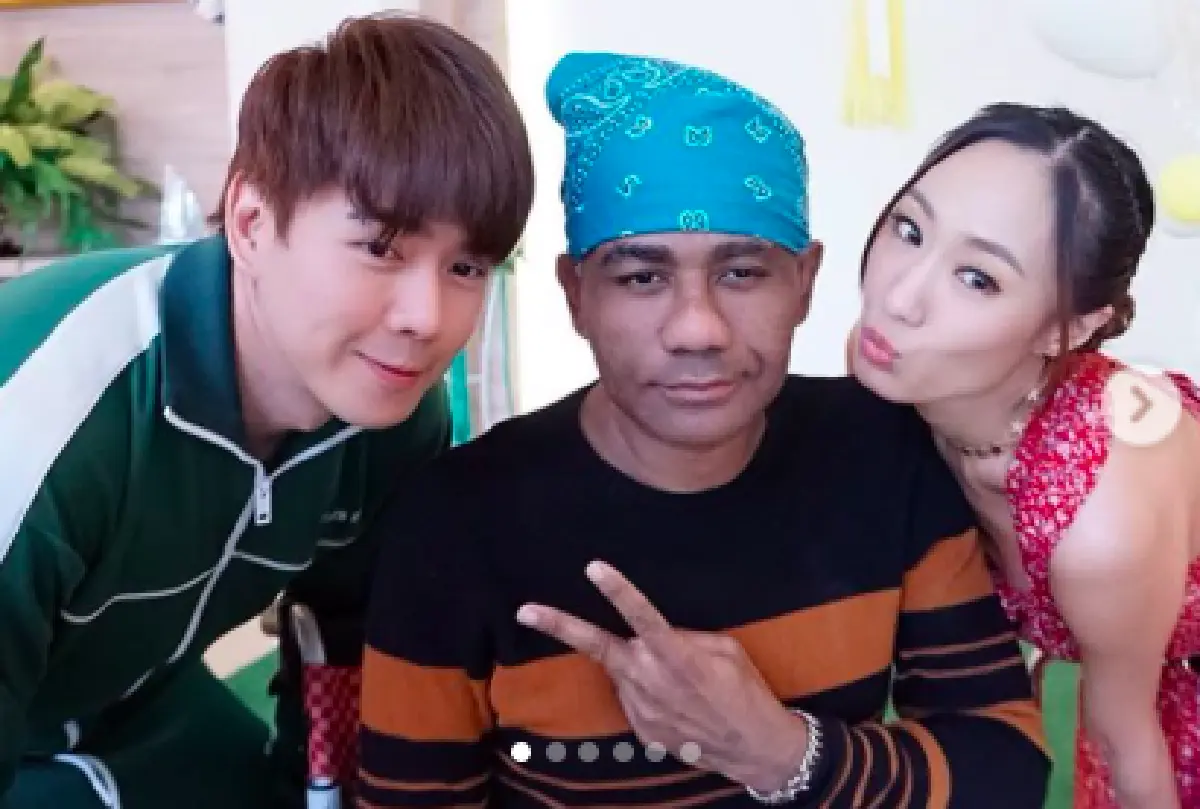 “เด็บบี้-กำปั้น” แท็คทีมเซอร์ไพรส์วันเกิด “โจอี้" ที่ตอนนี้อาการดีขึ้นมากหลังป่วยหนัก