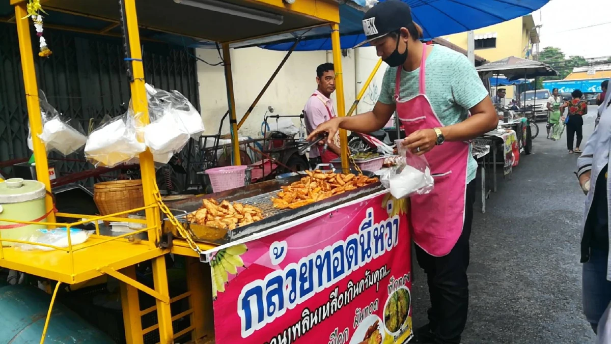 แม่ค้ากล้วยทอดจ๊าก! กล้วยน้ำว้าพุ่งสูงในรอบปีหวีละ 40 บาท