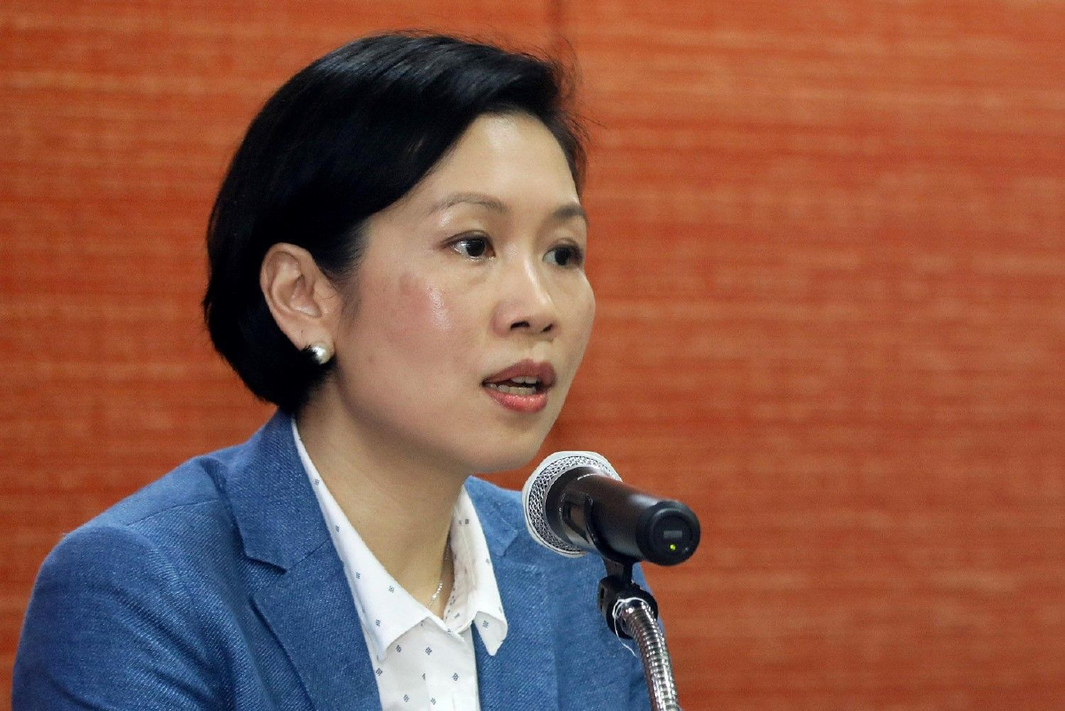 ประชาธิปัตย์เคาะชื่อที่ปรึกษา-เลขาฯรมต. "ดร.รัชดา"นั่งรองโฆษกรัฐบาล ประชาธิปัตย์เคาะชื่อที่ปรึกษา-เลขาฯรมต. "ดร.รัชดา"นั่งรองโฆษกรัฐบาล