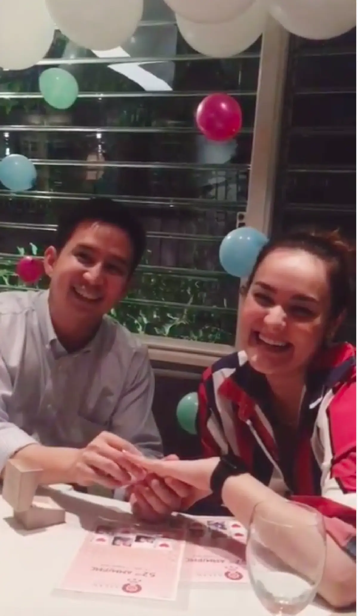 "นาตาลี เดวิส” ฉลองวันเกิดครบรอบ 32 ปี! แฟนหนุ่มทำเซอร์ไพรส์มอบแหวนแต่งงาน