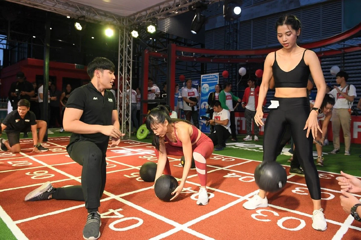เจ็ทส์ ฟิตเนส 24 ชั่วโมง เปิดลานเทรนนิ่งเอาท์ดอร์ใจกลางสี่แยกอโศก