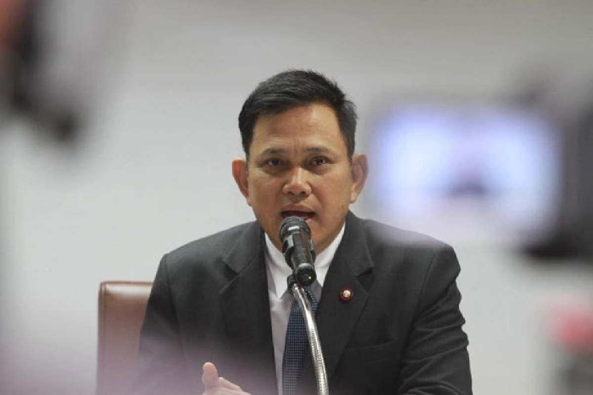 อัยการเลื่อนสั่งคดี โกงเเชร์ 600 ล้าน "อดีต ผบก.เลย –อัยการ-ผู้พิพากษา"มีชื่อเอี่ยว อัยการเลื่อนสั่งคดี โกงเเชร์ 600 ล้าน "อดีต ผบก.เลย –อัยการ-ผู้พิพากษา"มีชื่อเอี่ยว