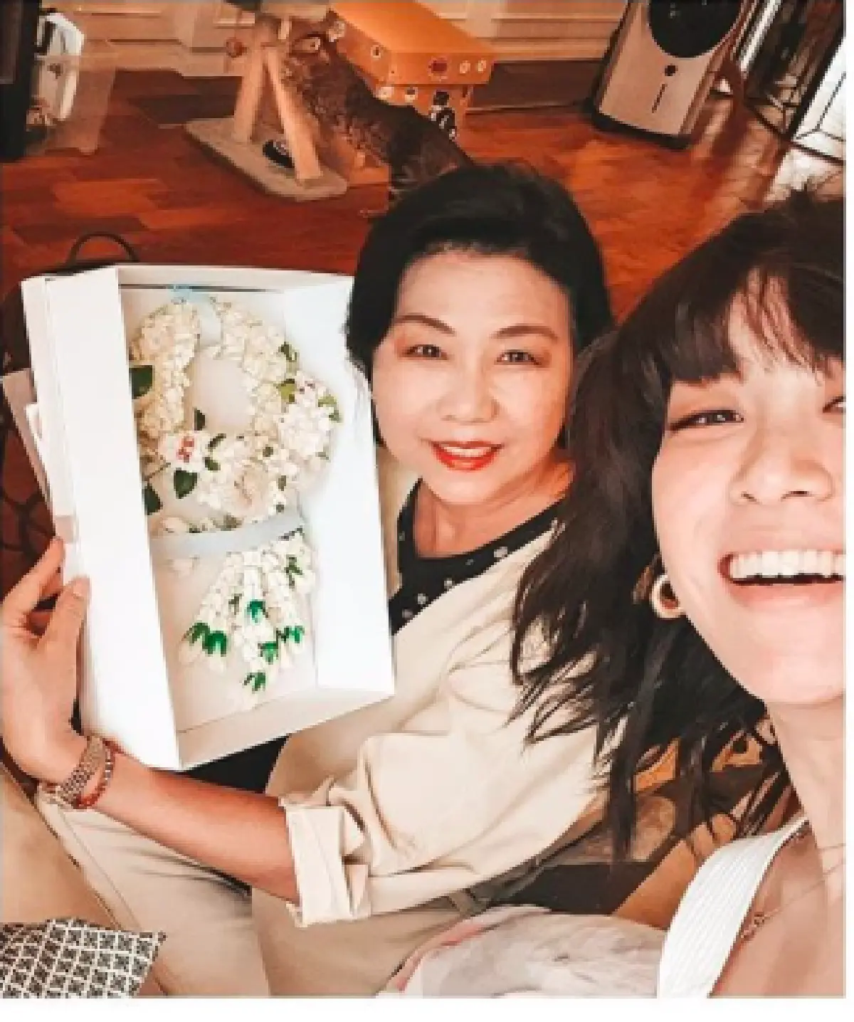 ส่องภาพคนบันเทิงลงรูปคู่-บอกรักคุณแม่ ในเทศกาลวันแม่แห่งชาติปี 62