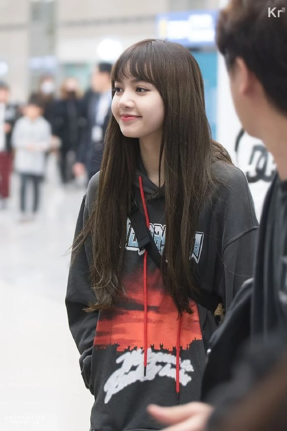 ส่องภาพ "ลิซ่า BLACKPINK” เมื่อไม่แต่งหน้าคือหน้าเด็กและน่ารักมาก