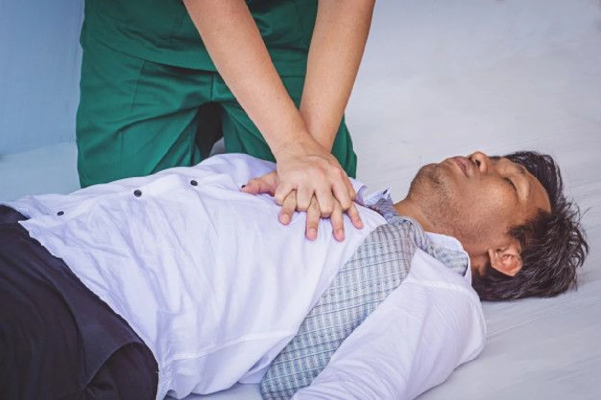 "หัวใจวาย" ป้องกันและรับมืออย่างไรให้ทันท่วงที