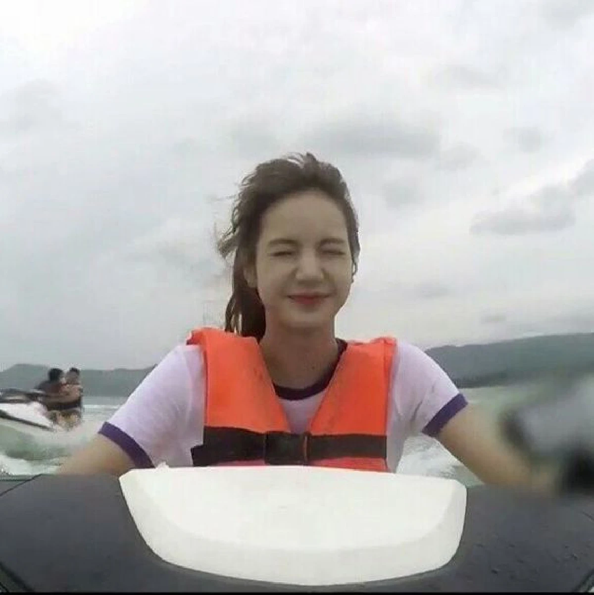 ส่องภาพ "ลิซ่า BLACKPINK” เมื่อไม่แต่งหน้าคือหน้าเด็กและน่ารักมาก