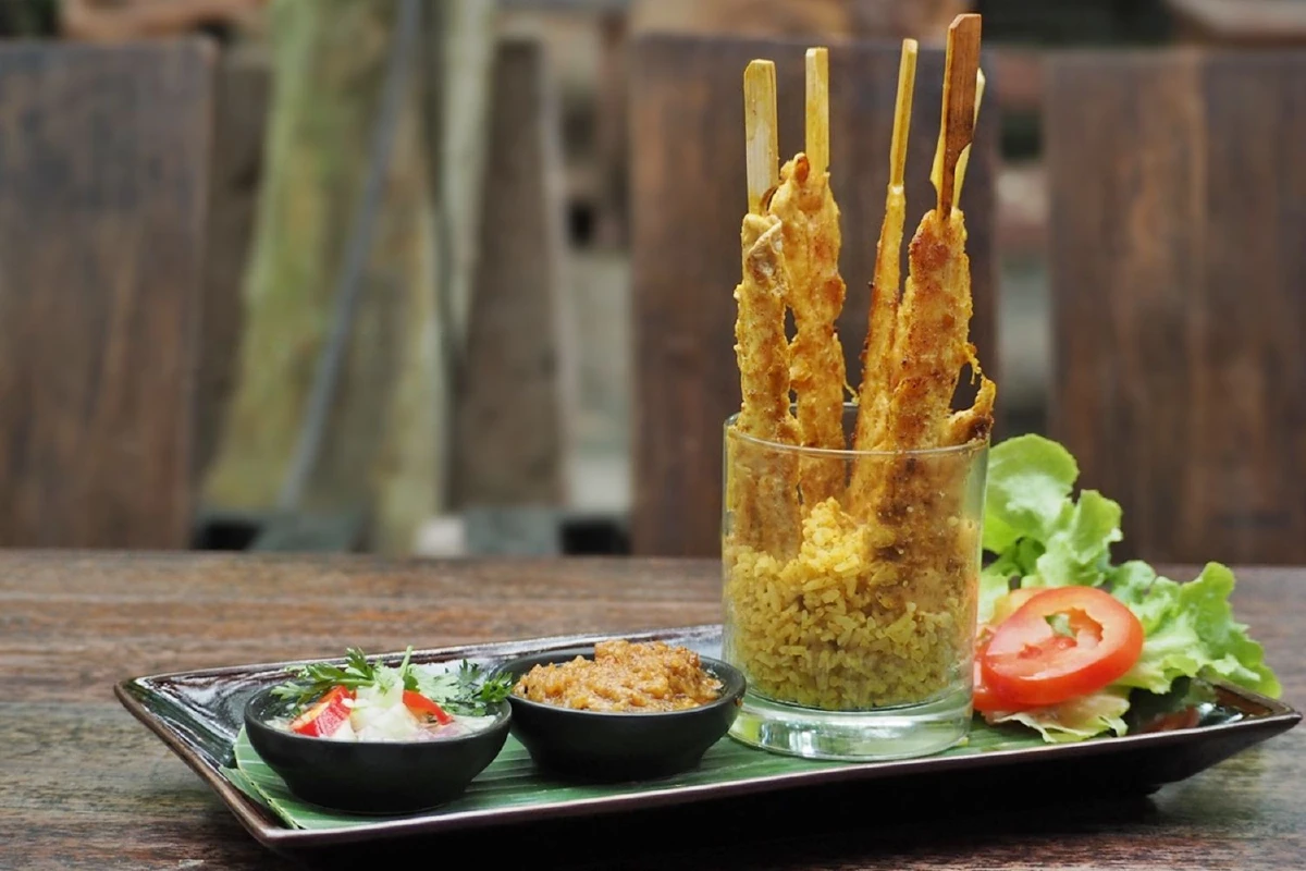 The Faces Gallery & Gastro Bar