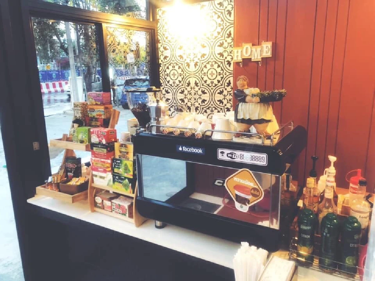 “ไม่มีเงิน ยากไร้ พิการ รับข้าวกล่องฟรี” ลิตเติ้ล แคราย คาเฟ่ ร้านอาหารใจบุญของคนในเมืองใหญ่