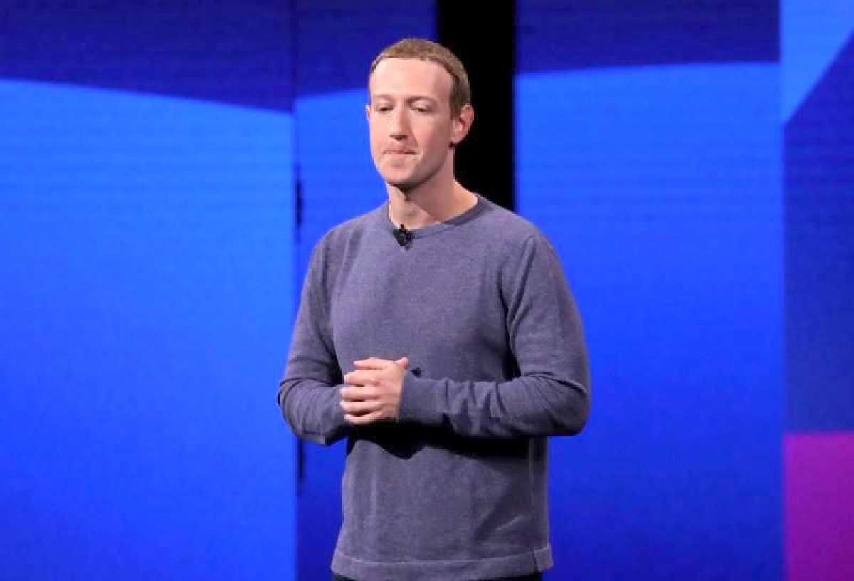 แฉเฟซบุ๊กจ้างพนักงานดักฟังเสียงผู้ใช้ผ่านแอป Messenger แฉเฟซบุ๊กจ้างพนักงานดักฟังเสียงผู้ใช้ผ่านแอป Messenger