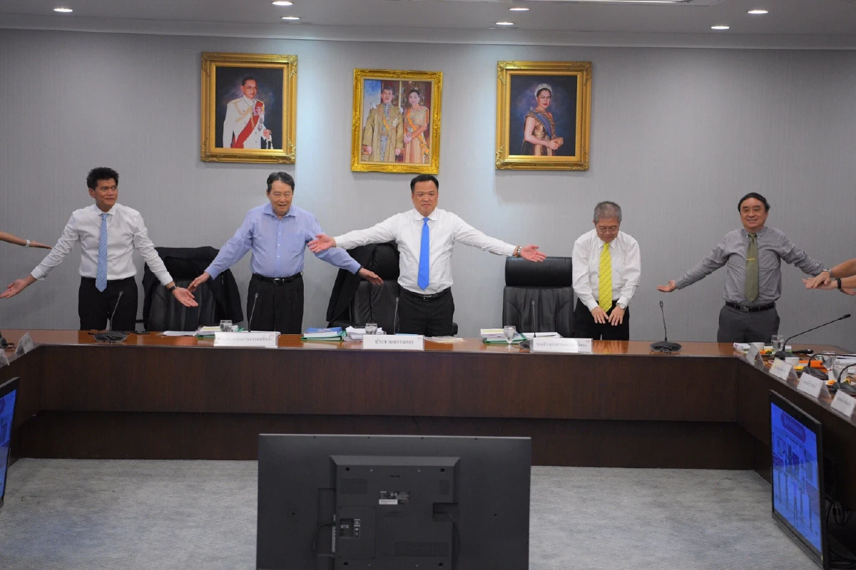 “อนุทิน”นำบอร์ดสสส.ออกกำลังกายก่อนประชุมย้ำชัดไม่เอาบุหรี่ไฟฟ้า