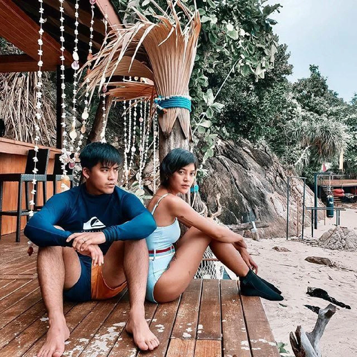 10 ภาพหวานฉ่ำ สายป่าน-วุฒิ ฮันนีมูนสุดโรแมนติกที่เกาะหลีเป๊ะ