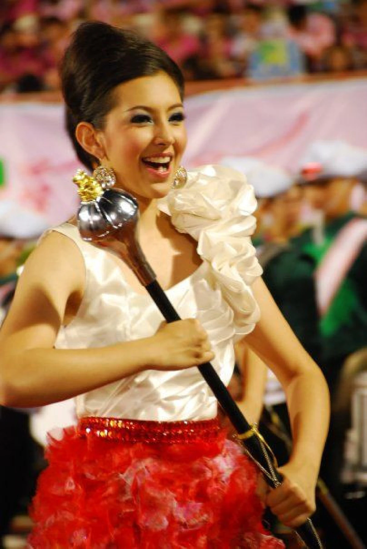 ส่องภาพคนบันเทิงสาวสวย..ที่สมัยเรียนเคยเป็น "ดรัมเมเยอร์" มาก่อน