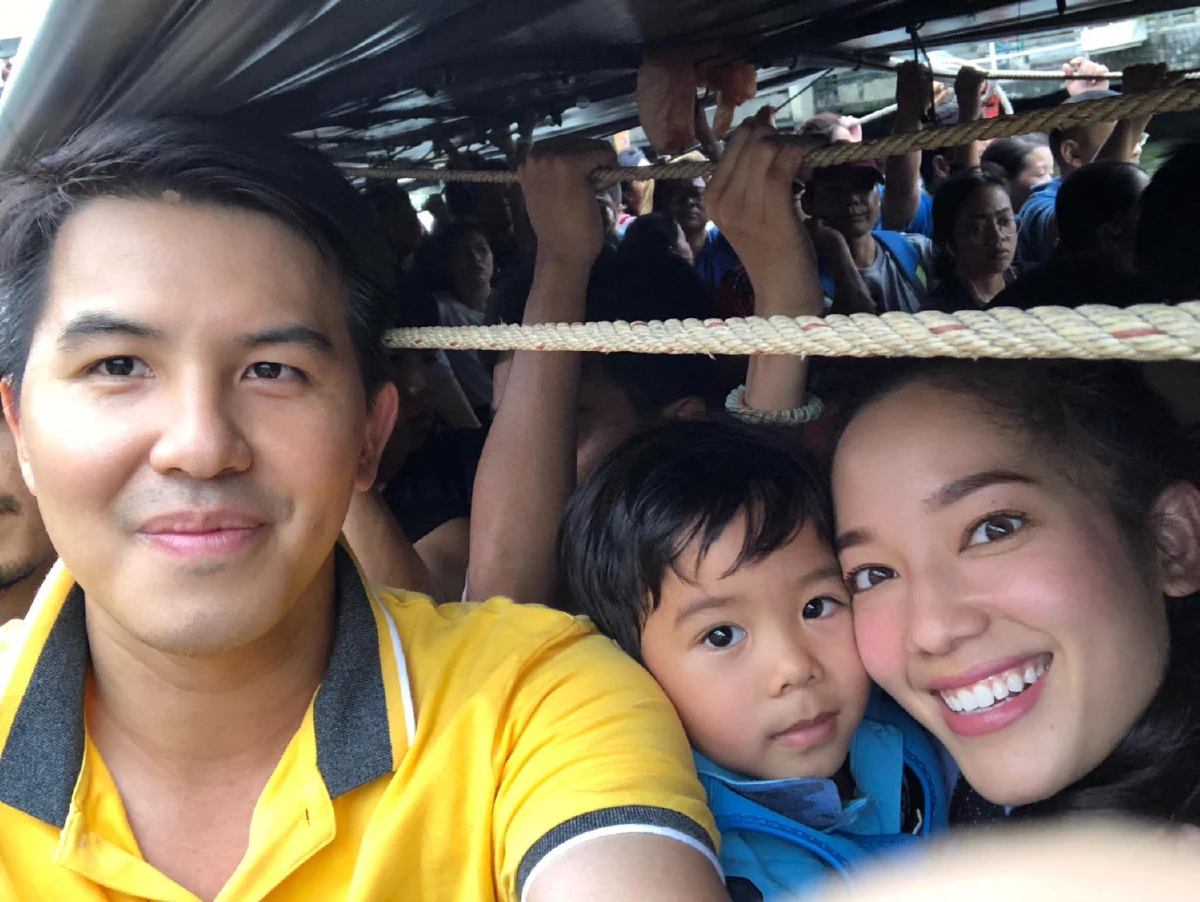 "ไม่จำกัดผู้โดยสาร ไม่มีเจ้าหน้าที่" รมช.คมนาคม ย่องเงียบนั่งเรือคลองแสนแสบ