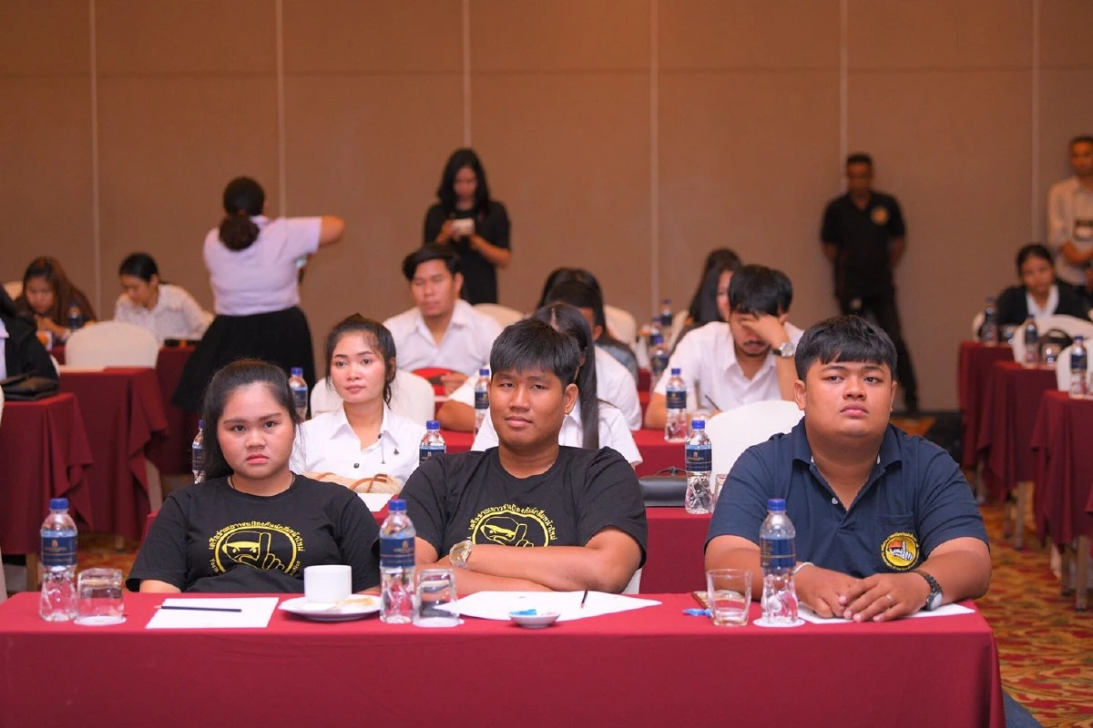 นักวิชาการแฉเล่ห์ธุรกิจบุหรี่ไฟฟ้าบิดเบือนให้ประชาชนหลงเชื่อ