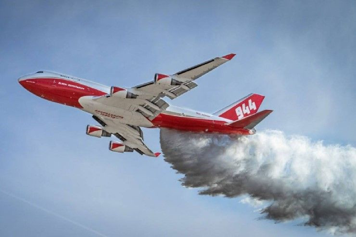 โบลิเวียส่ง 747 Supertanker ช่วยดับไฟป่าแอมะซอน โบลิเวียส่ง 747 Supertanker ช่วยดับไฟป่าแอมะซอน
