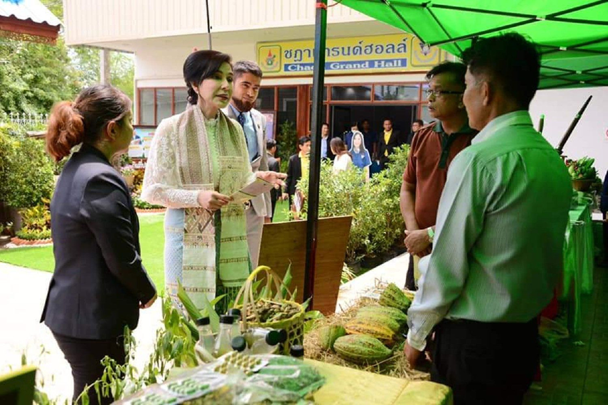 เกษตรปิ๊งไอเดีย ตั้ง 'ซุปเปอร์มาเก็ตสหกรณ์' นำร่องนครปฐมแห่งแรก เกษตรปิ๊งไอเดีย ตั้ง 'ซุปเปอร์มาเก็ตสหกรณ์' นำร่องนครปฐมแห่งแรก