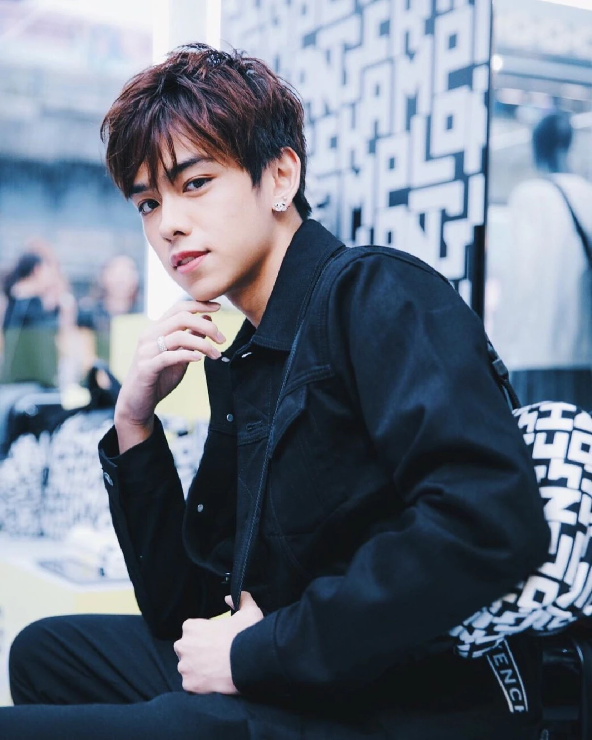 ไหนว่าไม่สนิท? แพทริเซีย โดนขุดภาพเซลฟี่แนบชิด เติร์ด ลภัส