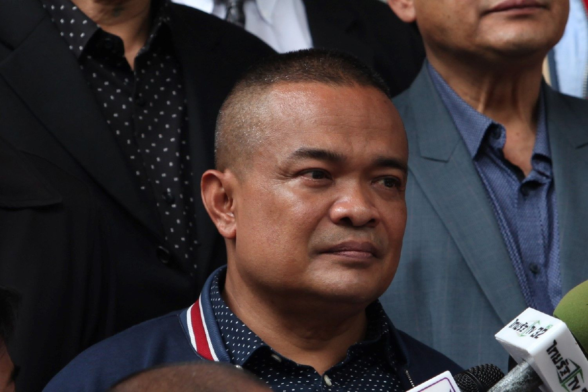 "จตุพร" แจงยิบลั่นไม่หนีคดีศาลสั่งจ่ายค่าเสียหาย30ล้านจากเหตุชุมนุม "จตุพร" แจงยิบลั่นไม่หนีคดีศาลสั่งจ่ายค่าเสียหาย30ล้านจากเหตุชุมนุม