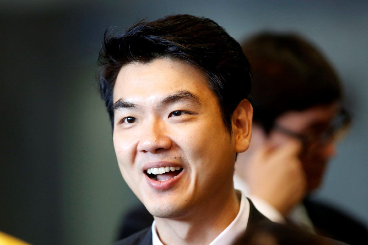 "ปิยบุตร"มั่นใจ "อนาคตใหม่" ไม่ถูกยุบ แนะสมาชิกทำงานสร้างสรรค์ "ปิยบุตร"มั่นใจ "อนาคตใหม่" ไม่ถูกยุบ แนะสมาชิกทำงานสร้างสรรค์