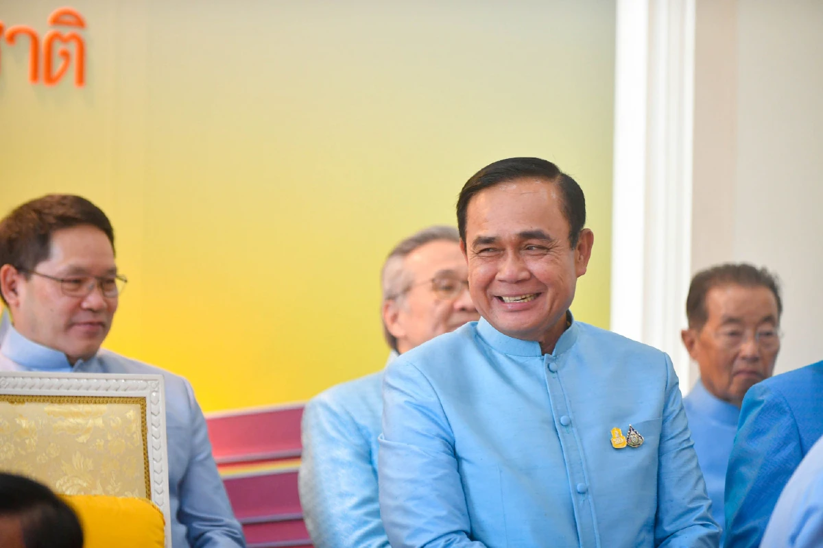 สมเด็จพระสังฆราช ประทานพรให้ ครม.มีสติสัมปชัญญะ เพื่อจะได้ไม่ผิดพลาด