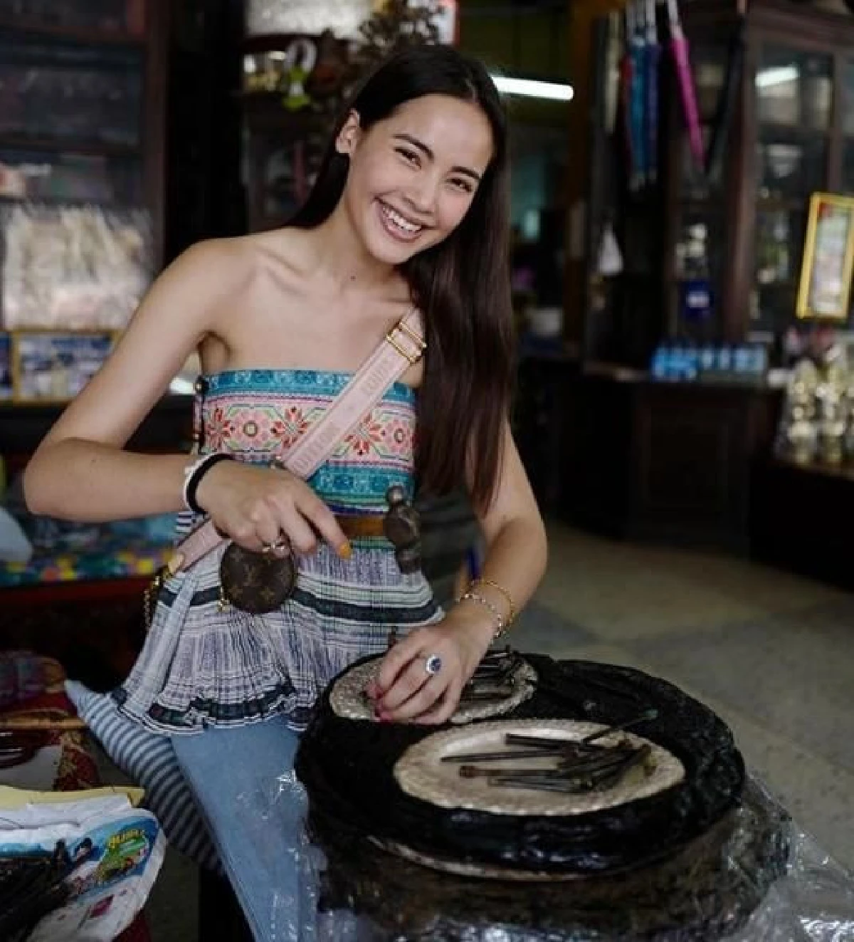 ณเดชน์-ญาญ่า หวานไม่พักรักจัดเต็ม! ควงคู่เที่ยวตะลอนในเมืองเชียงใหม่