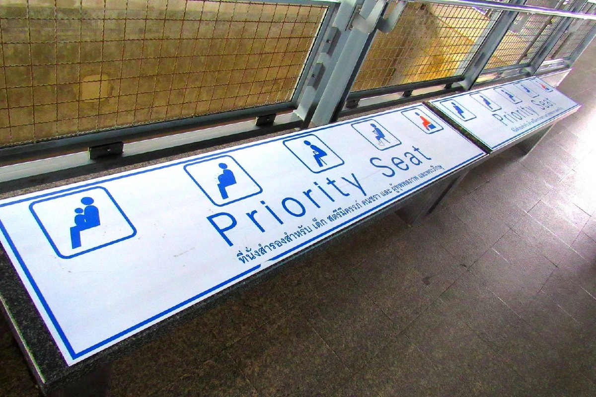 ผู้ติดบัตรบัตรคนพิการเดินทางฟรีกับแอร์พอร์ต เรล ลิงก์