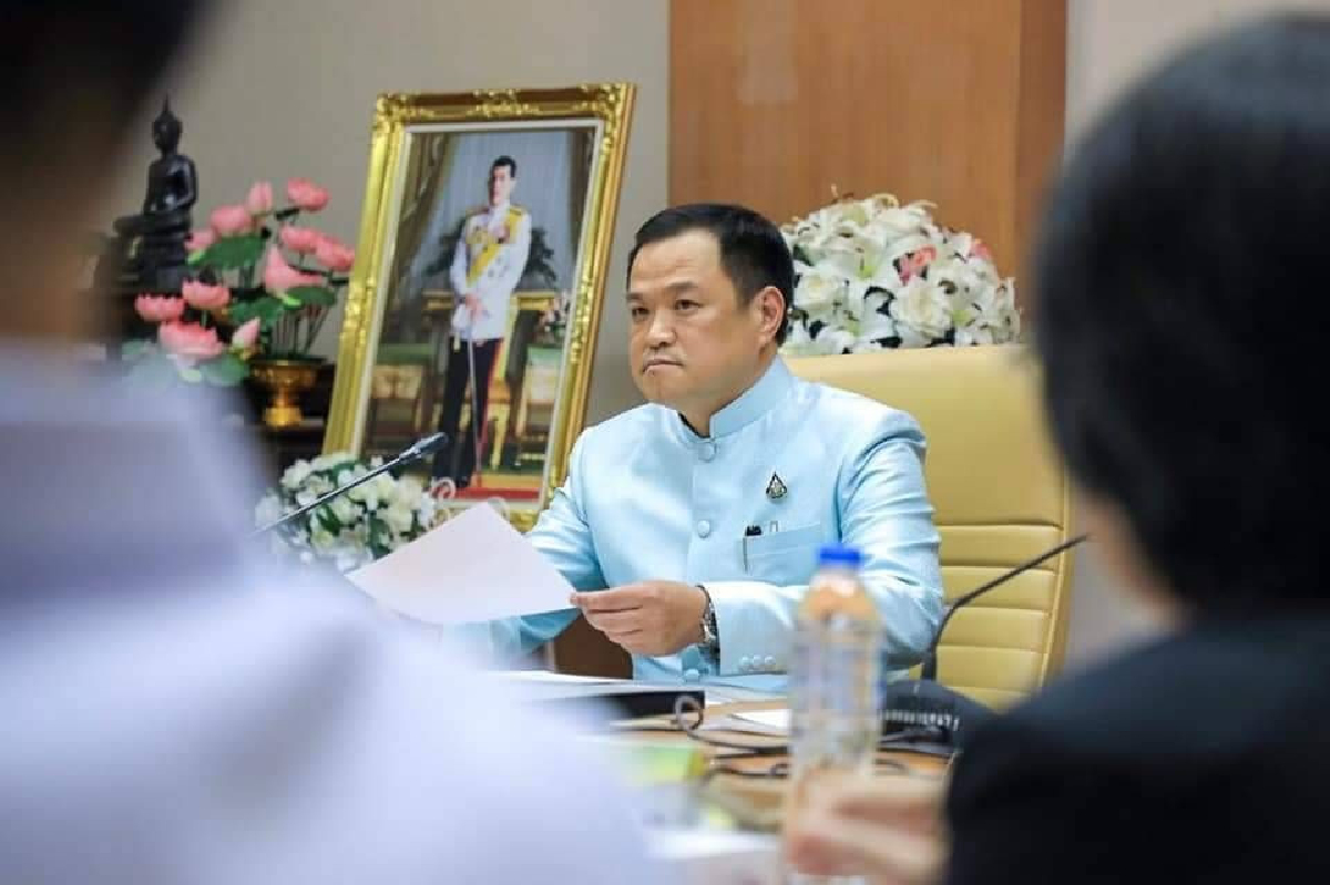 "อนุทิน"ยันพร้อมพิจารณาปลดล็อกกัญชง-กระท่อมหากเป็นประโยชน์ "อนุทิน"ยันพร้อมพิจารณาปลดล็อกกัญชง-กระท่อมหากเป็นประโยชน์