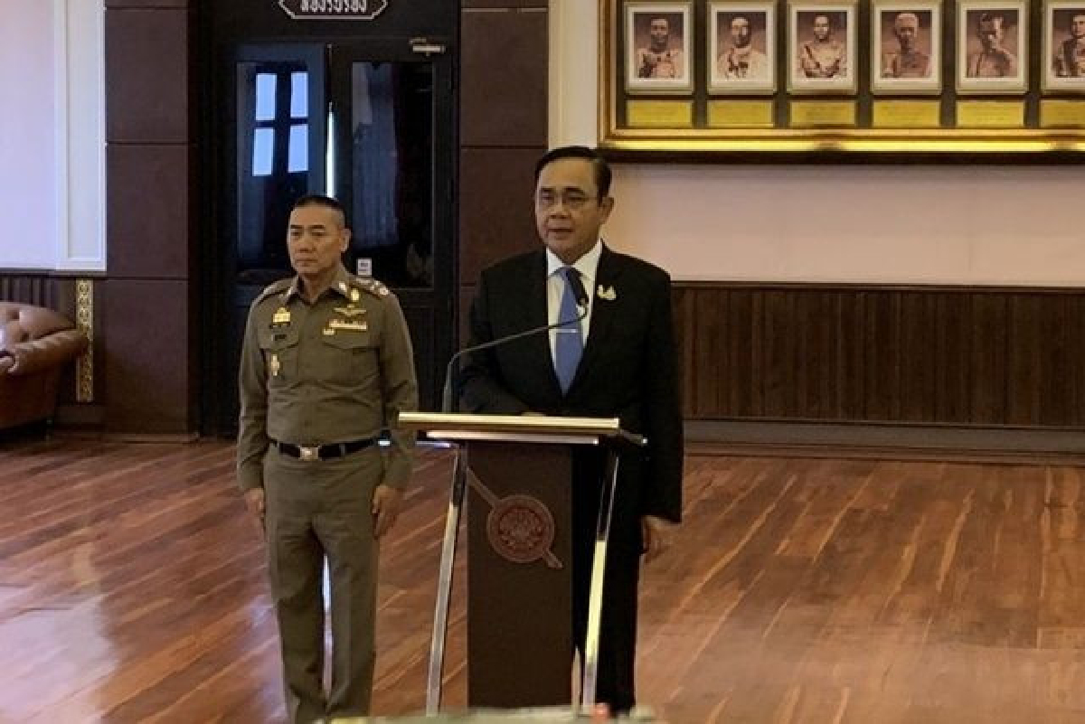 บิ๊กตู่เผย "ก.ตร." เคาะโผตำรวจแล้ว เตรียมทูลเกล้าฯ บิ๊กตู่เผย "ก.ตร." เคาะโผตำรวจแล้ว เตรียมทูลเกล้าฯ