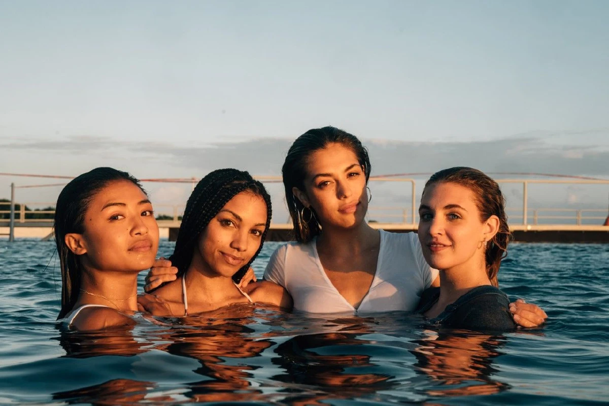 รีวิว 47 Meters Down Uncaged: ดำดิ่งสู่ลานประหารใต้ทะเลลึก