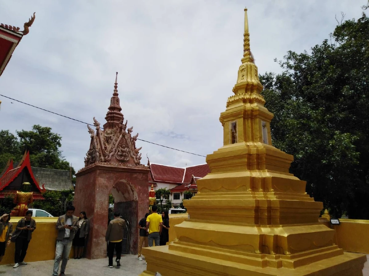 กรมศิลปากรเร่งลอกสีตามวัดและโบราณสถานใน จ.สุพรรณบุรี