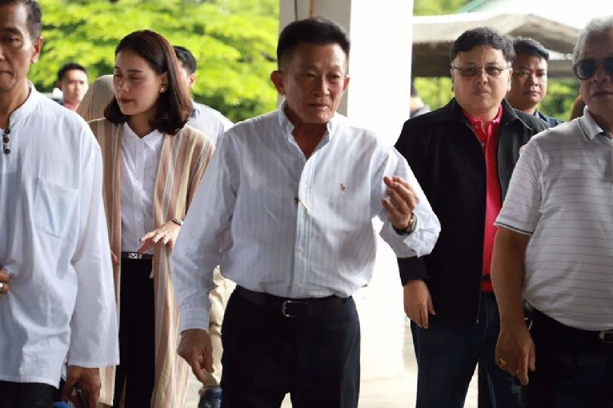 ฝ่ายค้านประเดิมสัญจรภาคเหนือ ชาวบ้านโอดศก.ซบเซา