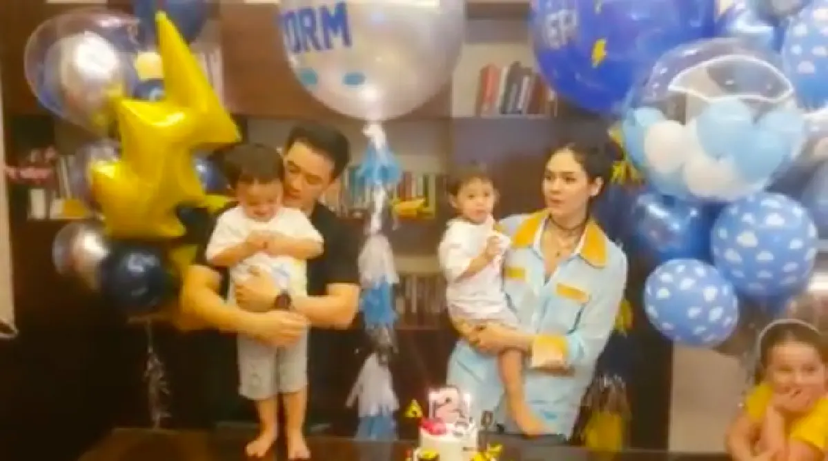 “แม่ชม-พ่อน็อต” จัดปาร์ตี้วันเกิดล่วงหน้าให้กับ “สายฟ้า-พายุ” จะอายุครบ 2 ขวบแล้ว