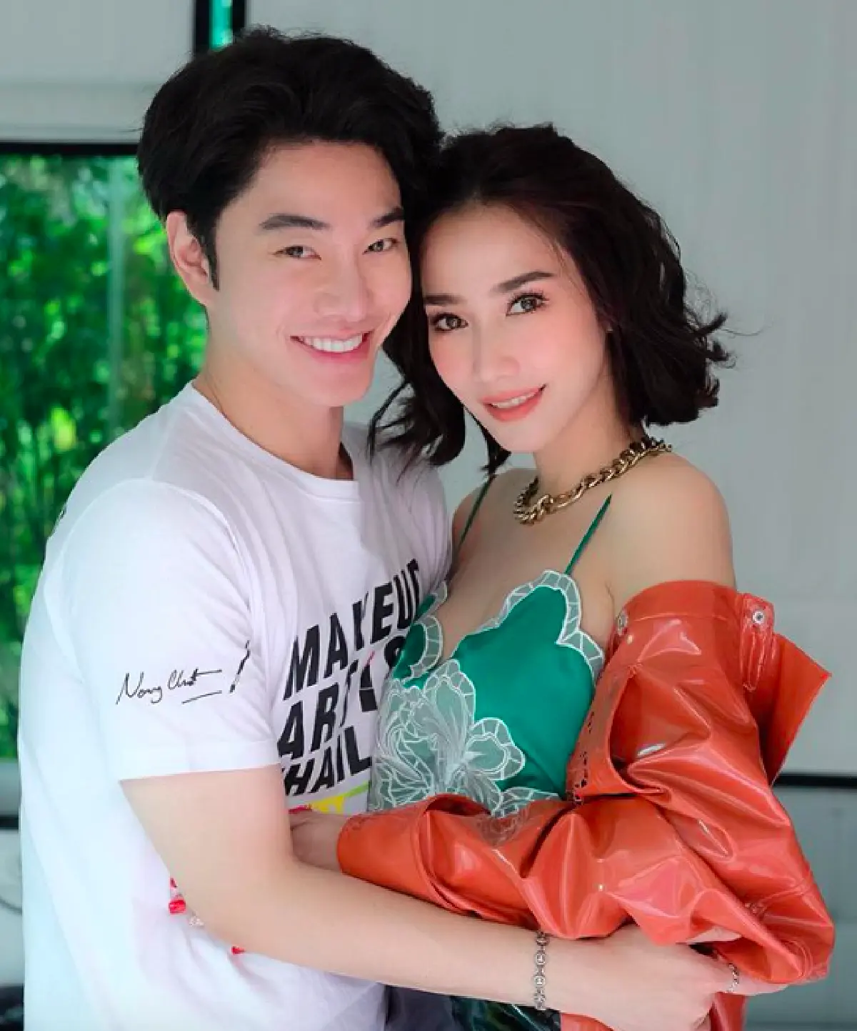"น้องฉัตร” เนรมิตรลุค "อั้ม พัชราภา” ให้ดูเก๋ไก๋ กลับมาเป็นวัยรุ่นอีกครั้ง