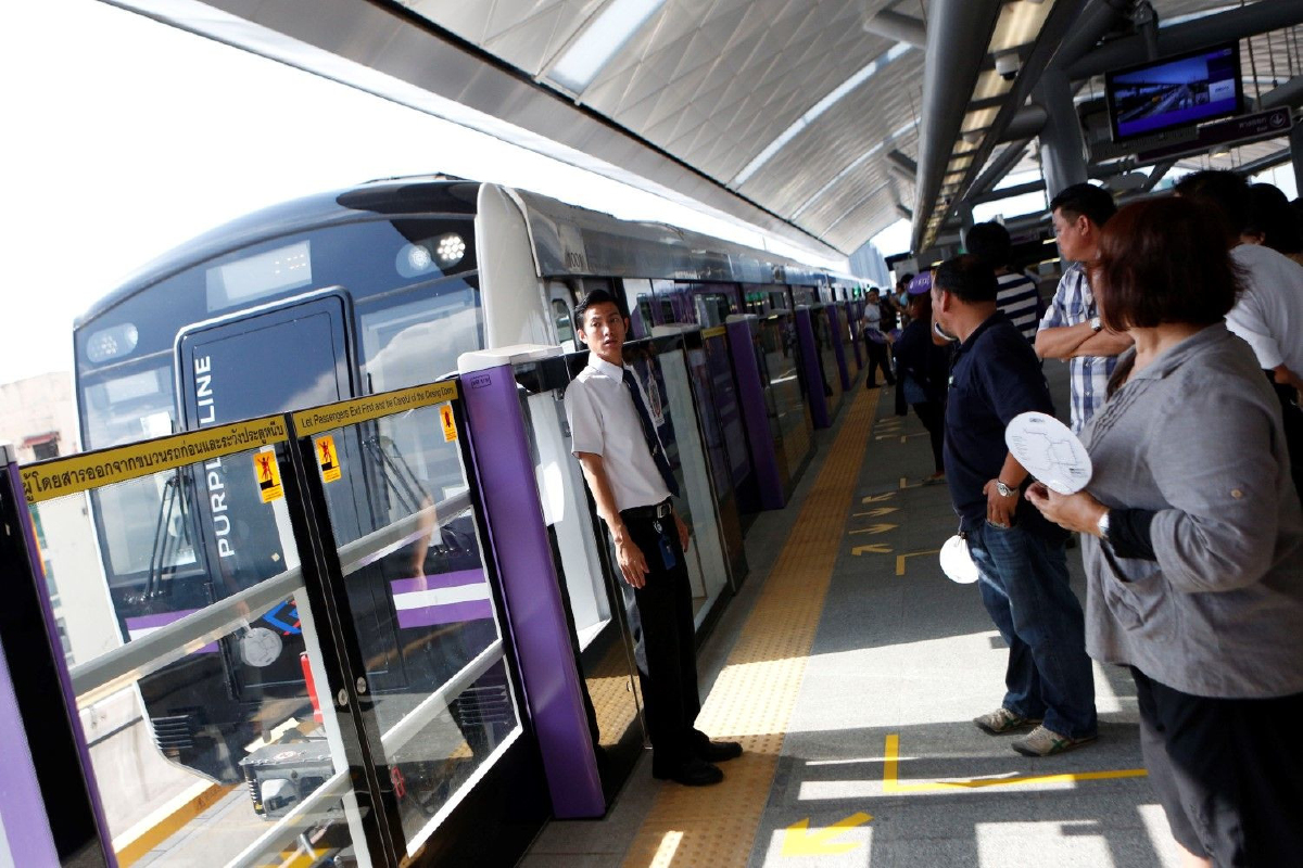 คมนาคมลดค่ารถไฟฟ้า40% เริ่มภายใน 1 เดือน คมนาคมลดค่ารถไฟฟ้า40% เริ่มภายใน 1 เดือน