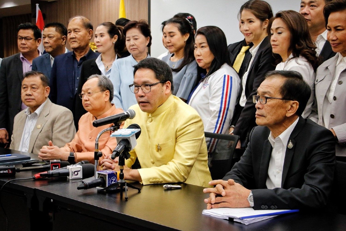พลังประชารัฐขอเวลาให้รัฐมนตรีทำงาน เชื่อทุกคนทำผลงานก้าวหน้าได้ พลังประชารัฐขอเวลาให้รัฐมนตรีทำงาน เชื่อทุกคนทำผลงานก้าวหน้าได้