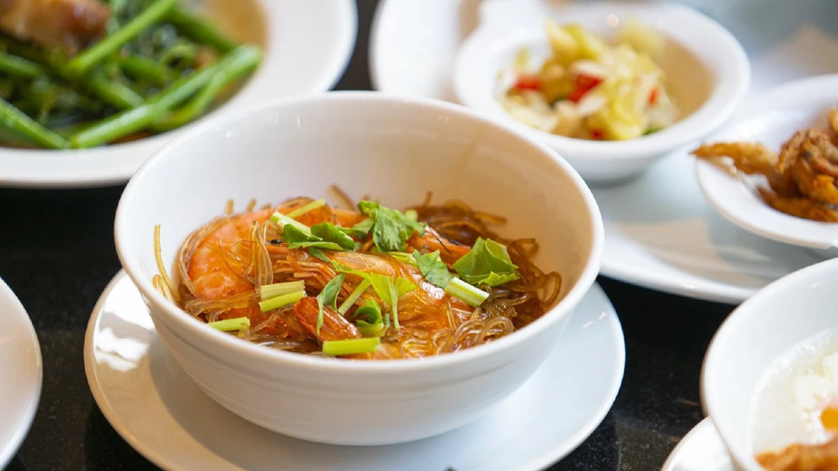 BlueSpice ข้าวต้มโต้รุ่งบุฟเฟ่ต์จัดหนัก อัดเต็มพิกัดไม่จำกัดเวลา