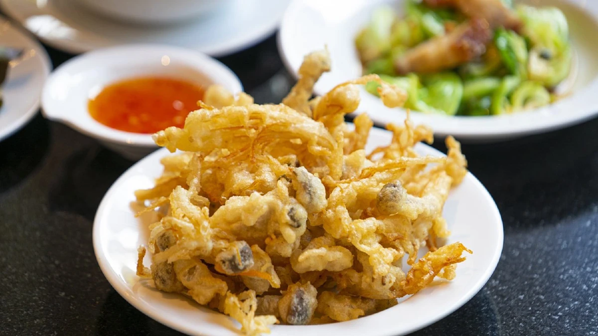 BlueSpice ข้าวต้มโต้รุ่งบุฟเฟ่ต์จัดหนัก อัดเต็มพิกัดไม่จำกัดเวลา