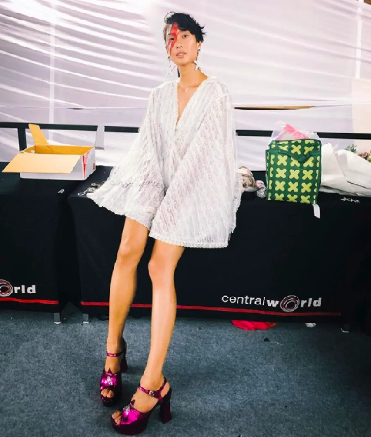 งานนี้แม่ยอม! “แดง ธัญญา” เปรียบเทียบภาพตนเองสมัยเดินแบบกับลูกสาว “บีบี”