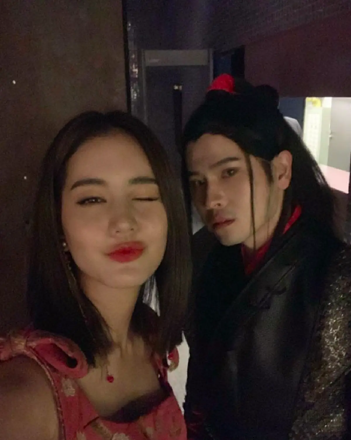 ซุปตาร์คนดังร่วมตบเท้าจัดเต็มในชุดจีน ร่วมปาร์ตี้วันเกิด "ก้อง" แฮร์สไตลิสท์