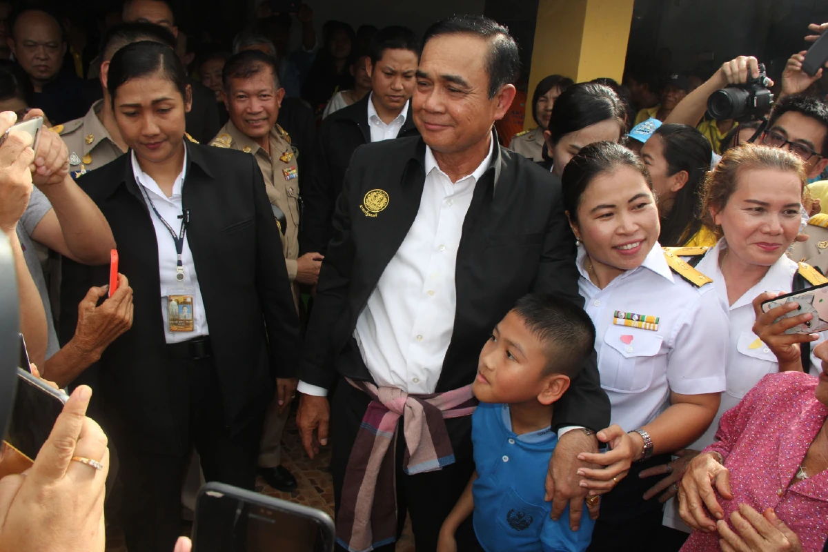 "บิ๊กตู่"ลั่นไม่เริ่มต้นใหม่ยันถวายสัตย์ครบแล้ว